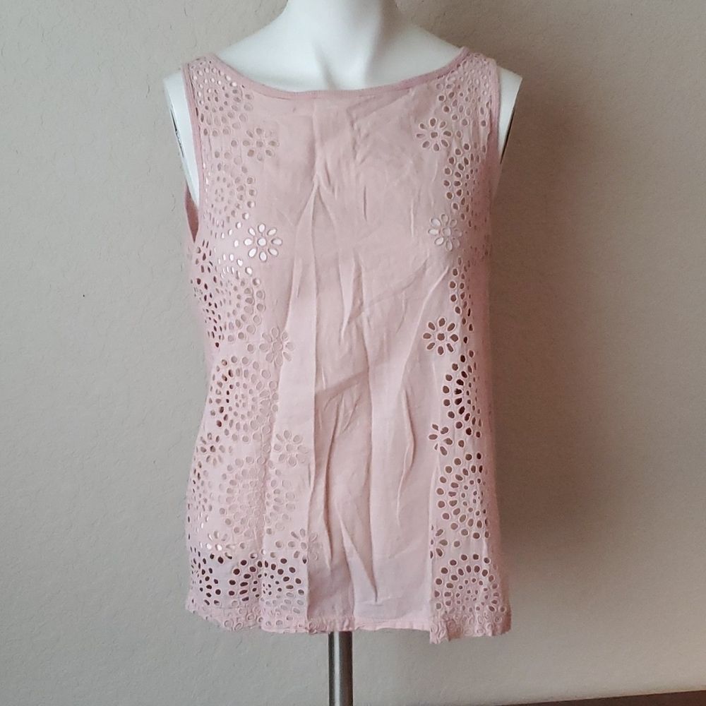 Ann Taylor LOFT Soft Pink Eyelet Cutout Sleeveless Top Size S